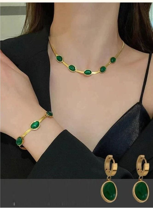 Oval Green Crystal Pendant Necklace Set with Bracelet for Women
